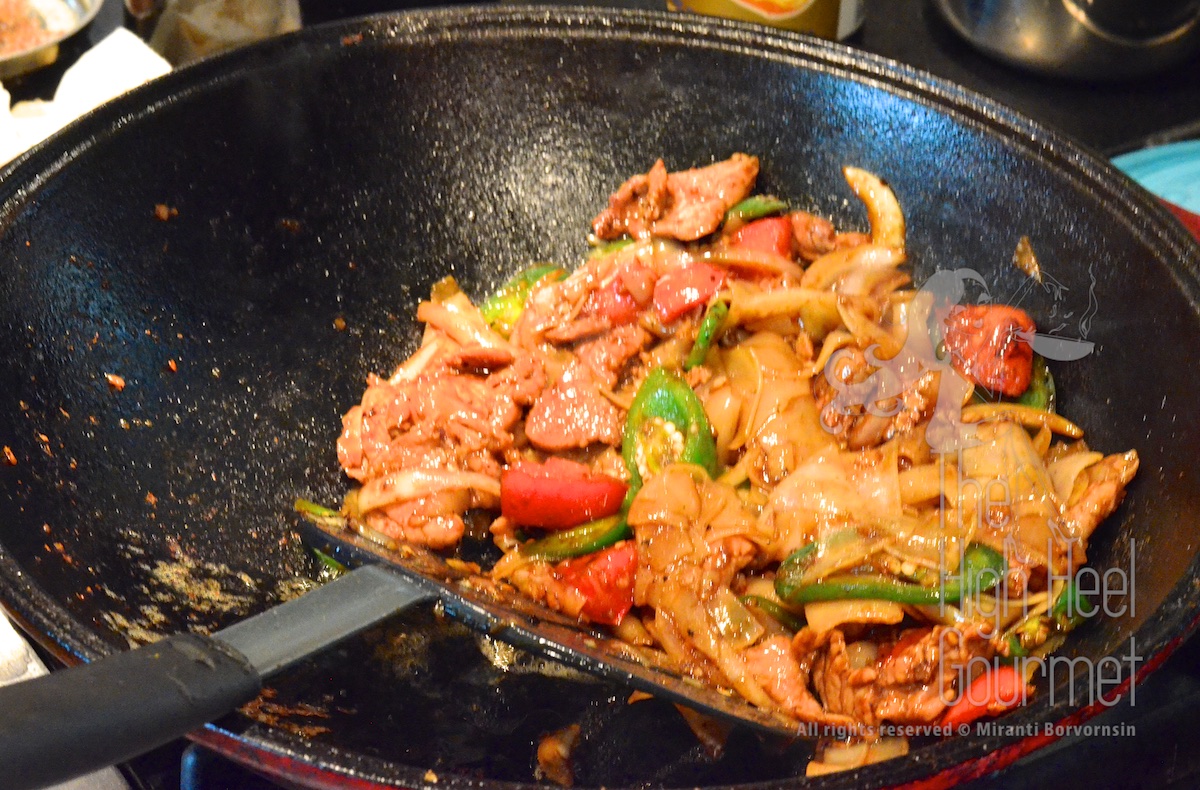 Authentic Thai Pad Kee Mao - spicy drunken noodles by the High Heel Gourmet  16