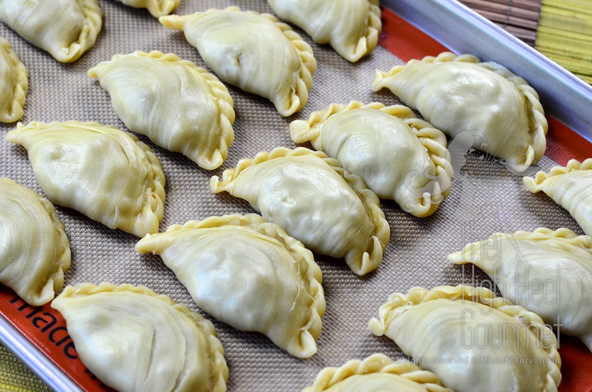 Curry Puff filled with Curry Chicken and Potato, This Karipap Gai by The High Heel Gourmet 21