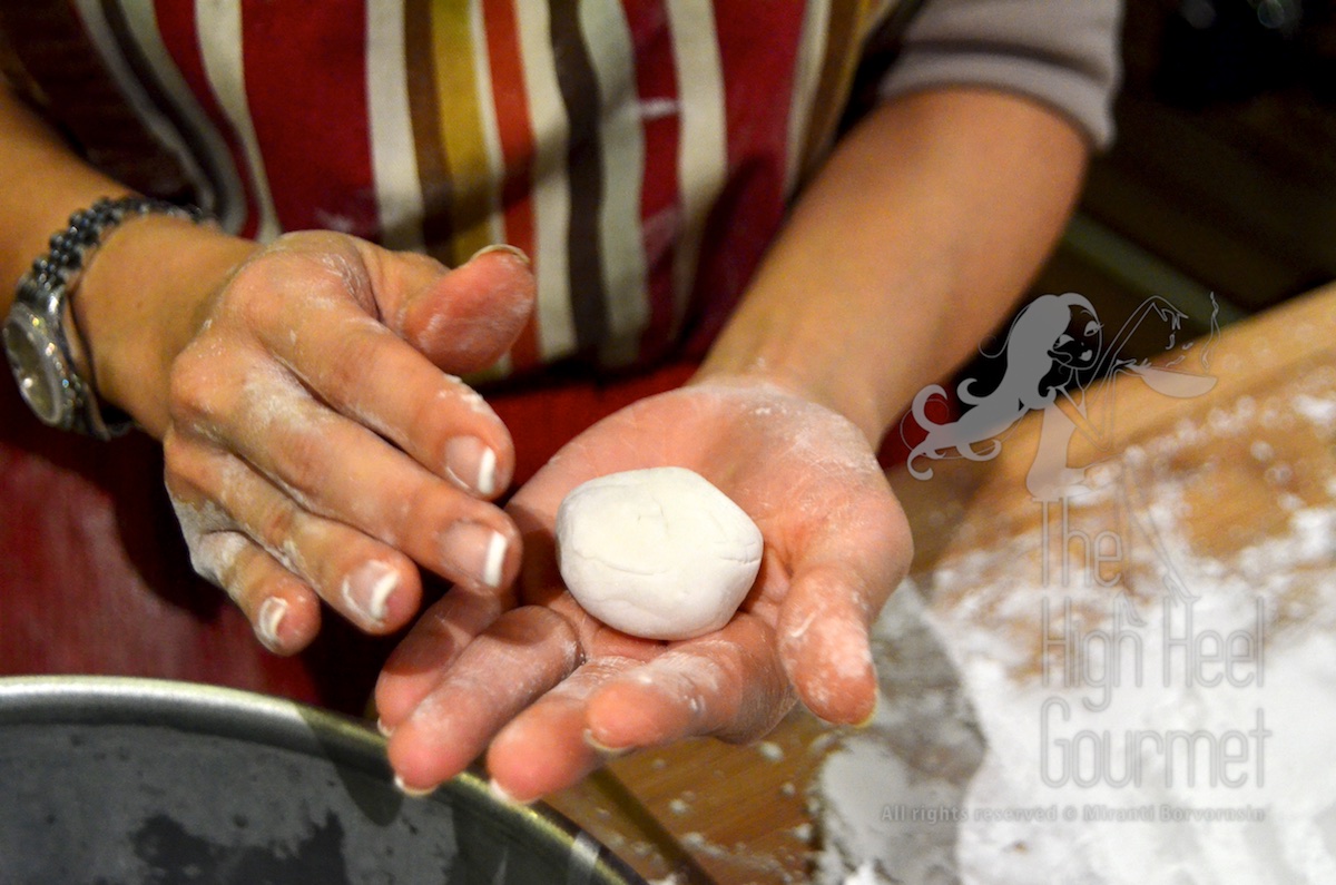 Steam Garlic Chive Dumplings, Kanom Gu Chai by The High Heel Gourmet 24