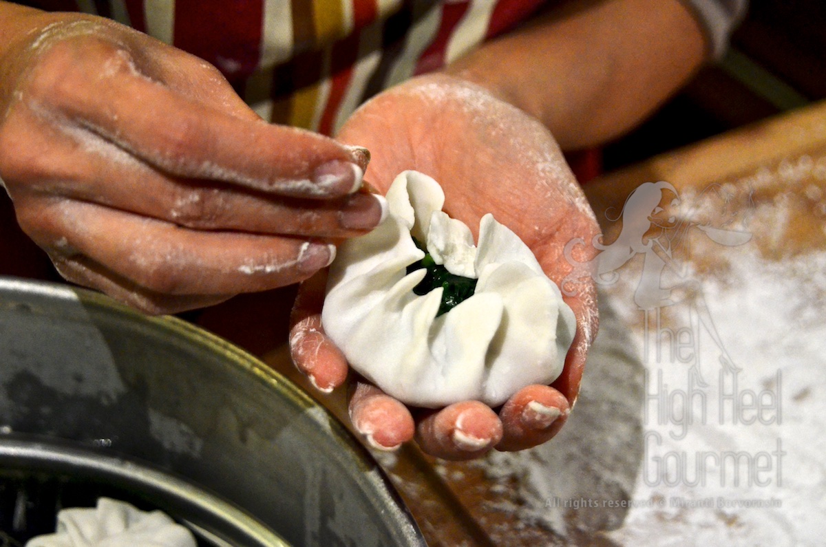 Steam Garlic Chive Dumplings, Kanom Gu Chai by The High Heel Gourmet 34