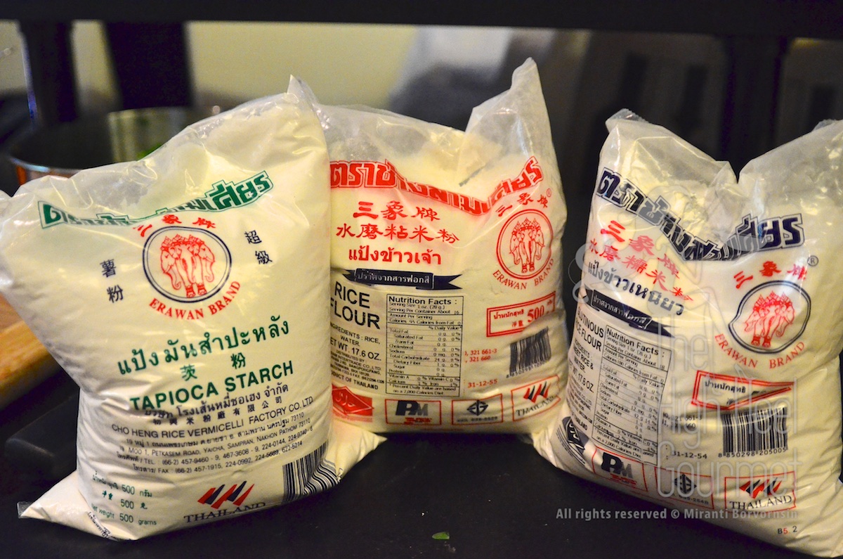 Steam Garlic Chive Dumplings, Kanom Gu Chai by The High Heel Gourmet 5