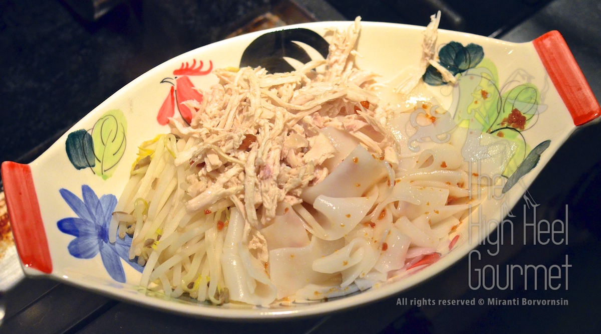 Thai Chicken Noodles Soup and Salad, Guay Tiew Gai by The High Heel Gourmet 5