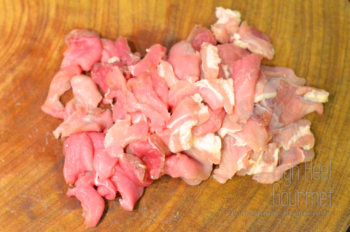 Thai Fried Pork with Garlic and Pepper - Moo Todd Kratiam Phrik Thai by The High Heel Gourmet 3