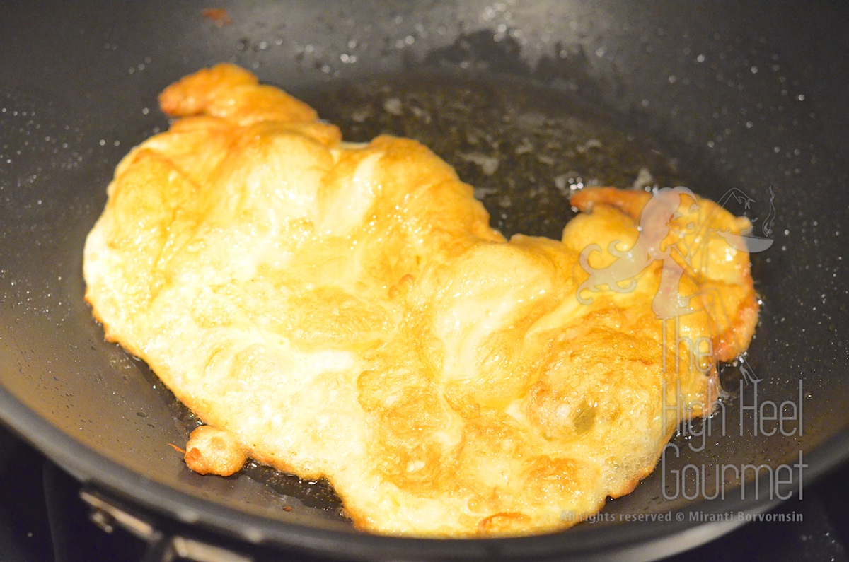 Thai Fried Pork with Garlic and Pepper - Moo Todd Kratiam Phrik Thai by The High Heel Gourmet 7