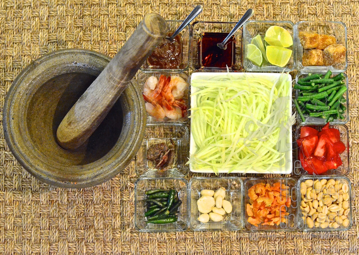 Thai Som Tam - Spicy Green Papaya Salad by The High Heel Gourmet 1