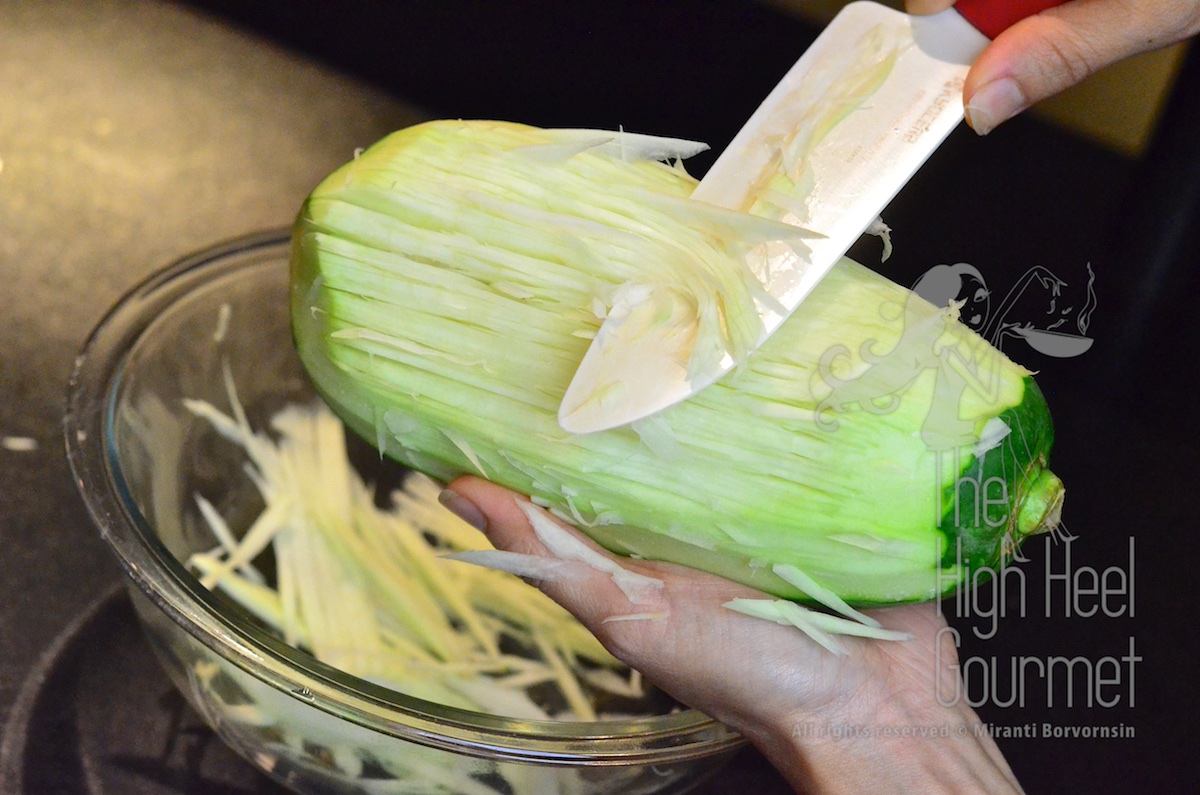 Thai Som Tam - Spicy Green Papaya Salad by The High Heel Gourmet 11