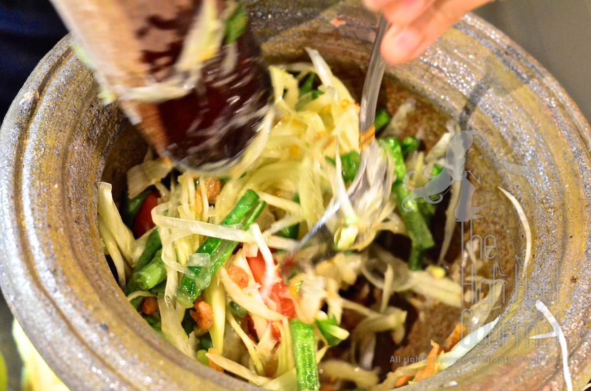 Thai Som Tam - Spicy Green Papaya Salad by The High Heel Gourmet 17