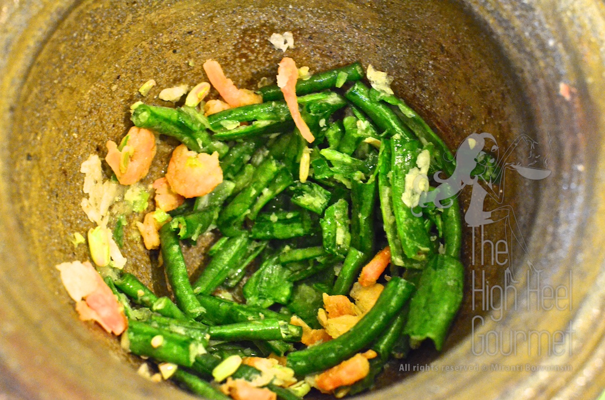 Thai Som Tam - Spicy Green Papaya Salad by The High Heel Gourmet 4