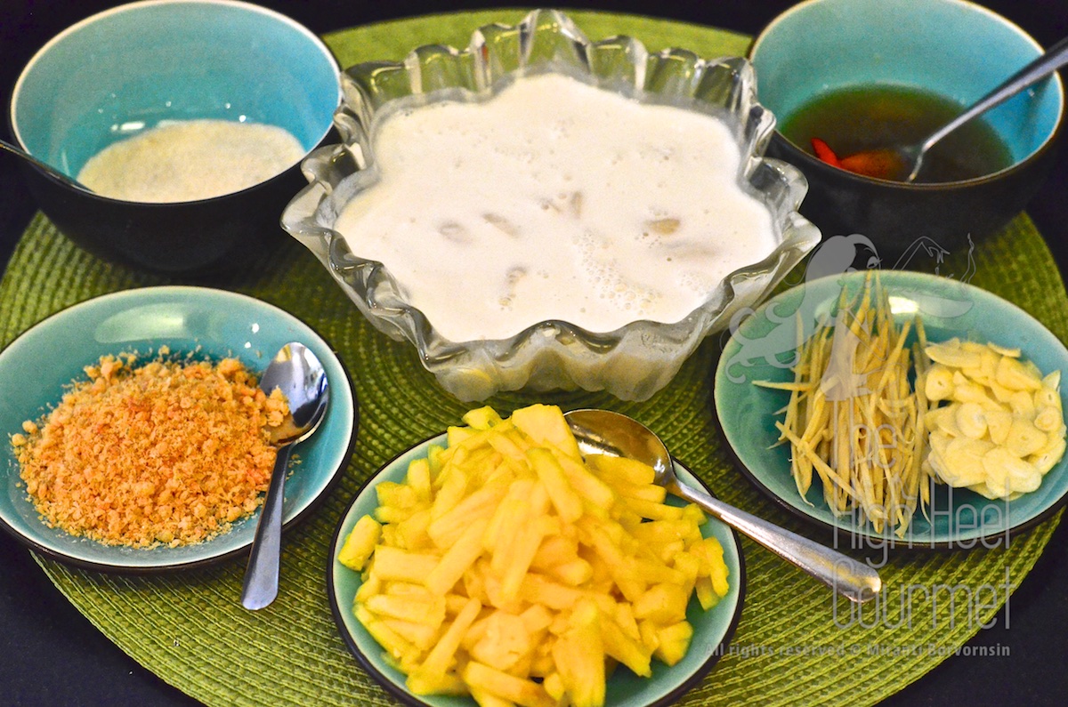 Noodles with Pineapple Coconut Milk and Fish Balls - Kanom Jeen Sao Nam by The High Heel Gourmet 2 (1)