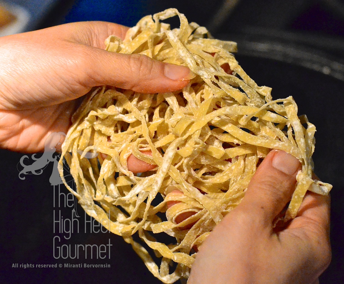 Separate the noodles before putting them in the oil so they won't clump together.