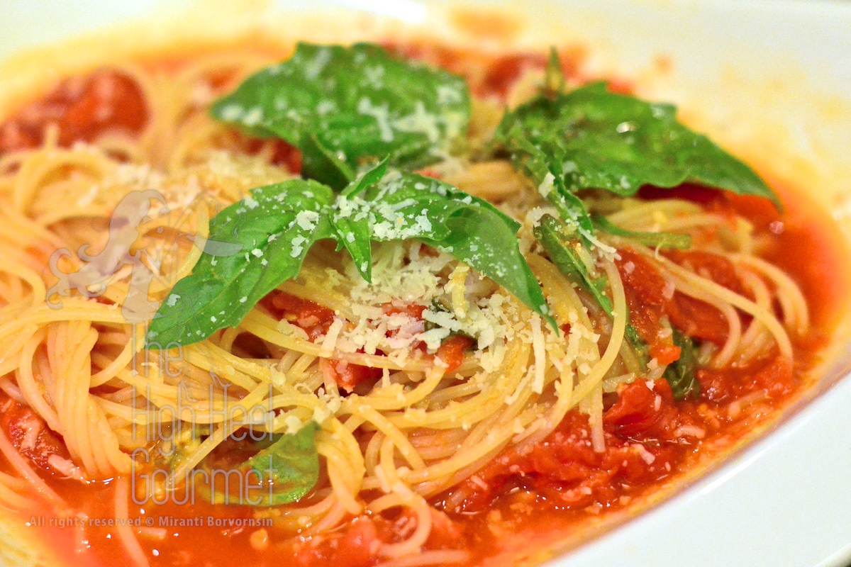 Pomodoro Sauce by The High Heel Gourmet 20