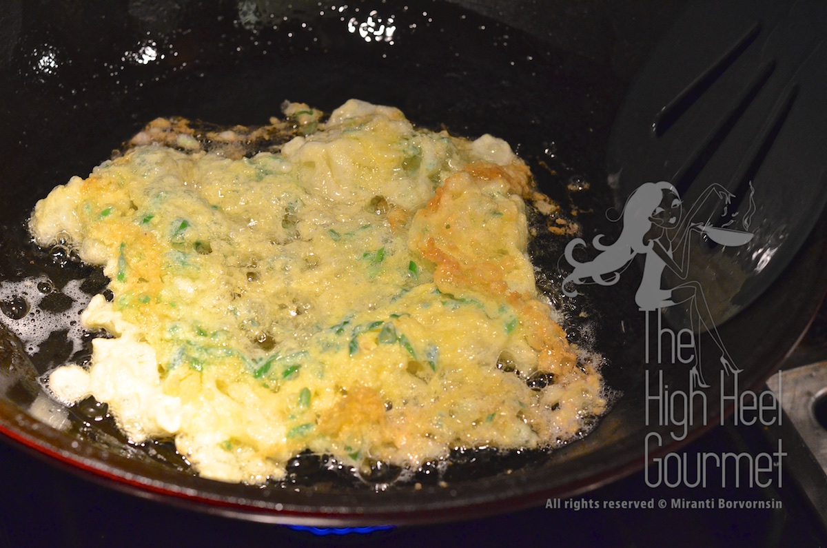 Thai Crispy Omelette - Khai Jiao by The High Heel Gourmet 2