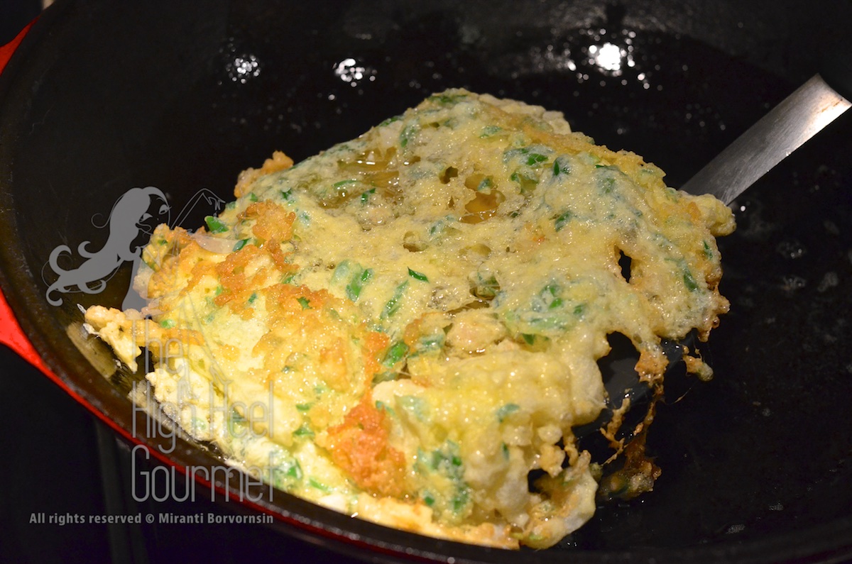 Thai Crispy Omelette - Khai Jiao by The High Heel Gourmet 6 (1)