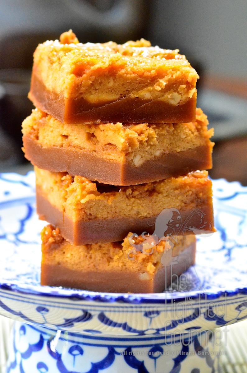 This one I made the brownie batter then after tasting I thought, I need to add the topping so I went and did it. The batter was waiting too long and flatten down but still quite delicious.