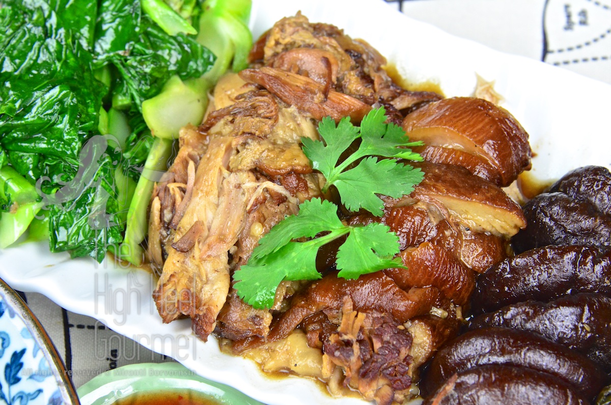 Thai Style Pork Leg Stew with Five Spice - Khao Kha Moo by The High Heel Gourmet 12
