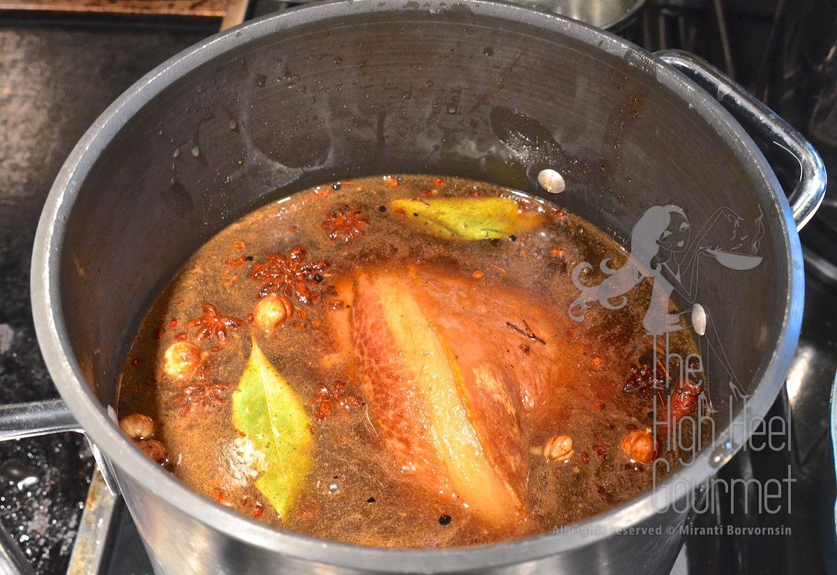 Thai Style Pork Leg Stew with Five Spice - Khao Kha Moo by The High Heel Gourmet 6 (1)
