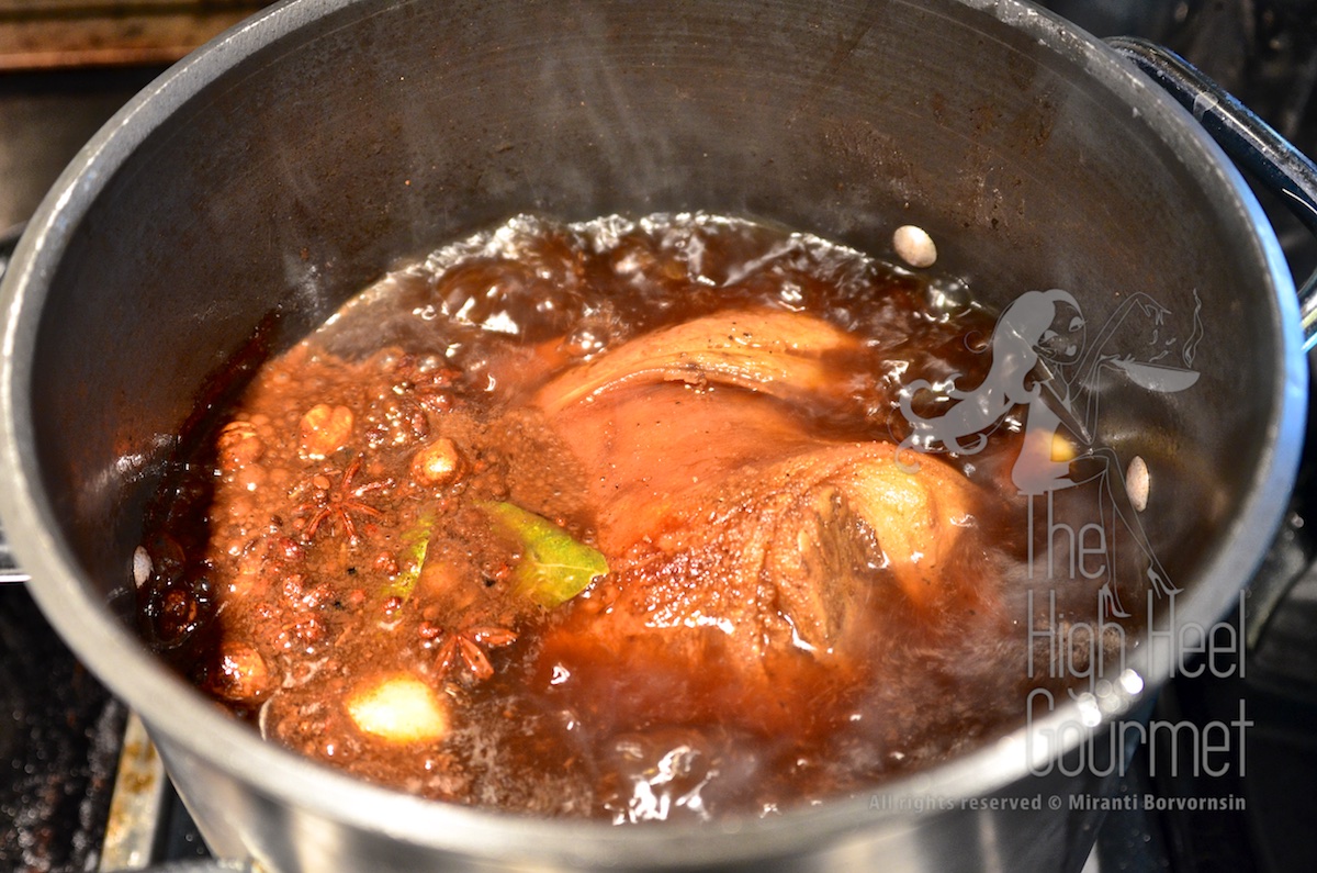 Thai Style Pork Leg Stew with Five Spice - Khao Kha Moo by The High Heel Gourmet 7 (1)