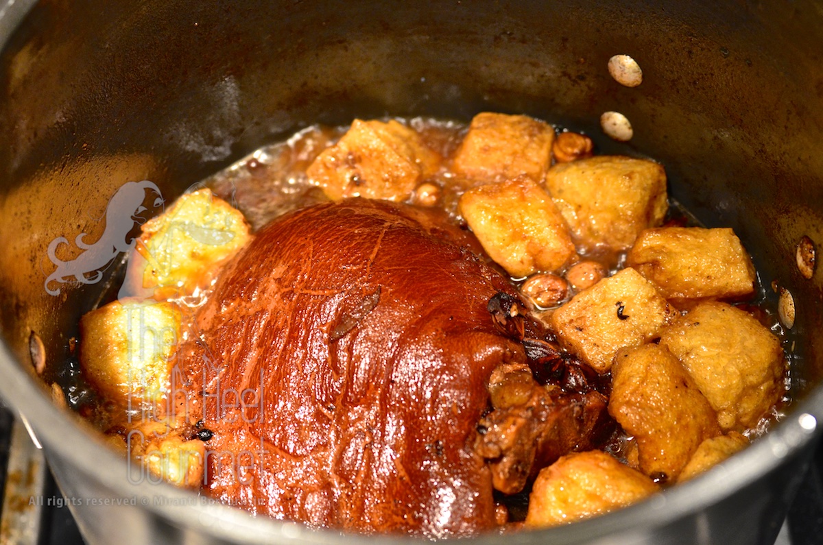 Thai Style Pork Leg Stew with Five Spice - Khao Kha Moo by The High Heel Gourmet 9