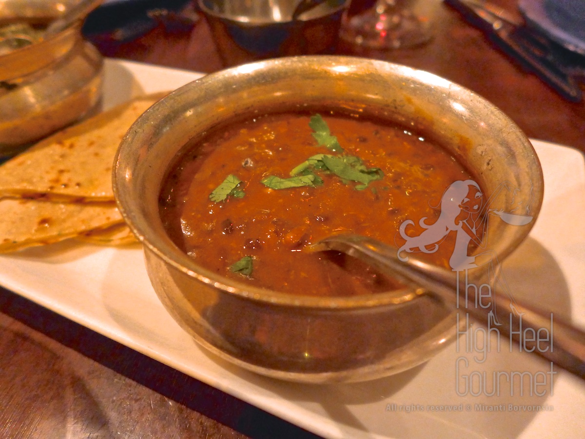 Punjabi daal and chapati.