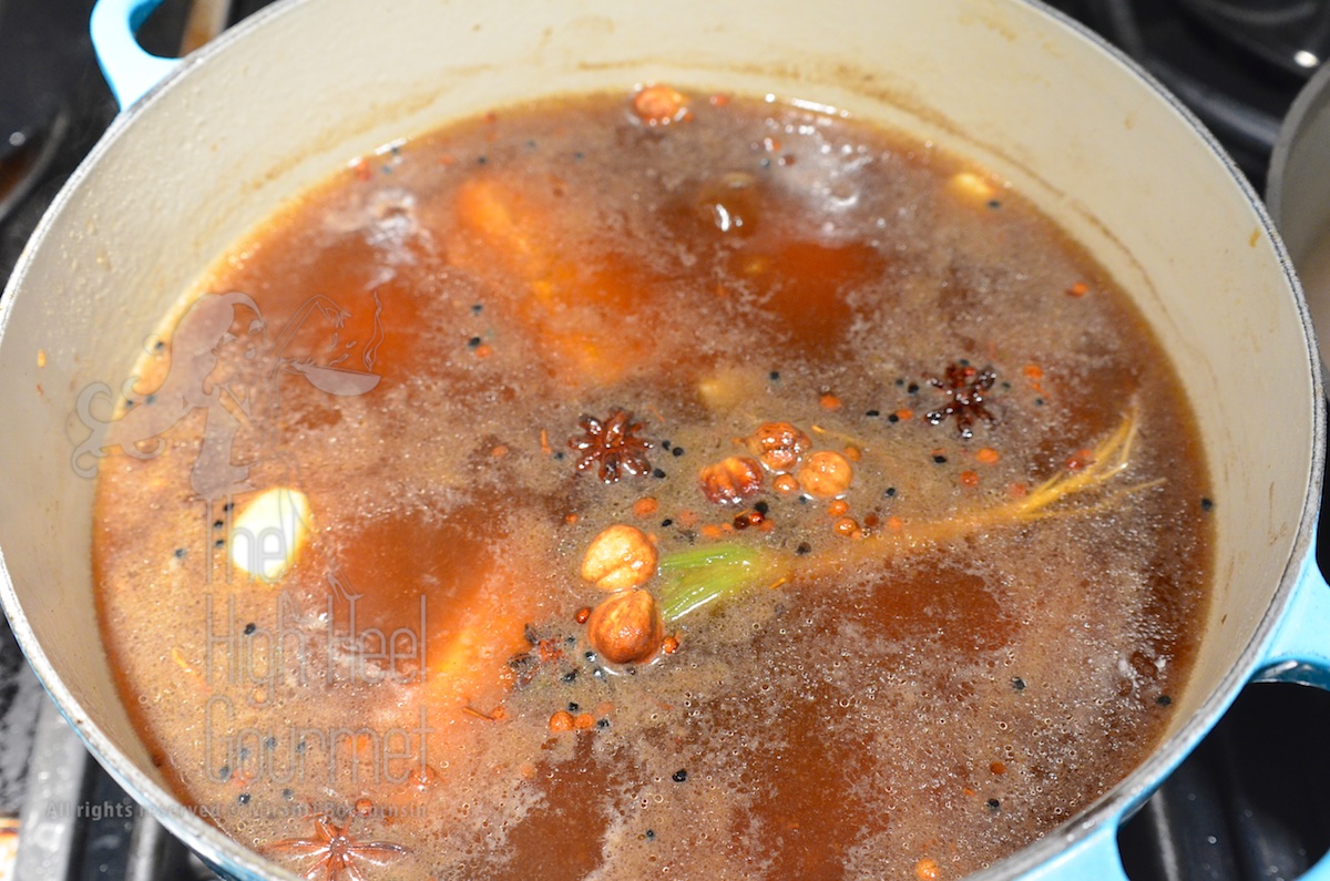 Rice Flakes - Rolled Noodles in Five Spices Broth - Guay Jub Nam Kon by The High Heel Gourmet 3