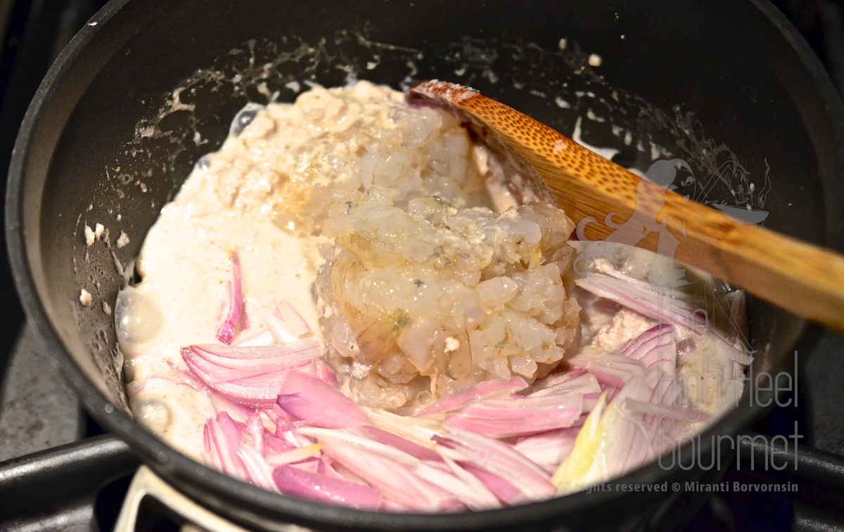 Crispy Rice Cake with Pork, Shrimp and Peanut in Coconut Dip – Thai Khao Tung Na Tung by The High Heel Gourmet 4 (1)